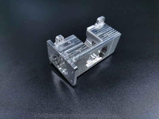 Precision Machined Aluminum Parts CNC Milled and bored Housing In Medical Use custom machined aluminum parts 6061-T6