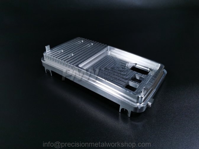 Precision CNC Milling Services For Aluminum Heatsink And Enclosure For Medical Device CNC precision milling